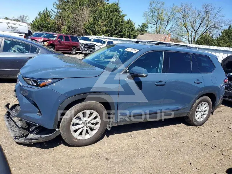 2026 Toyota Highlander фото