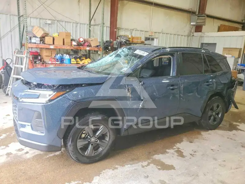 2026 Toyota RAV4 фото