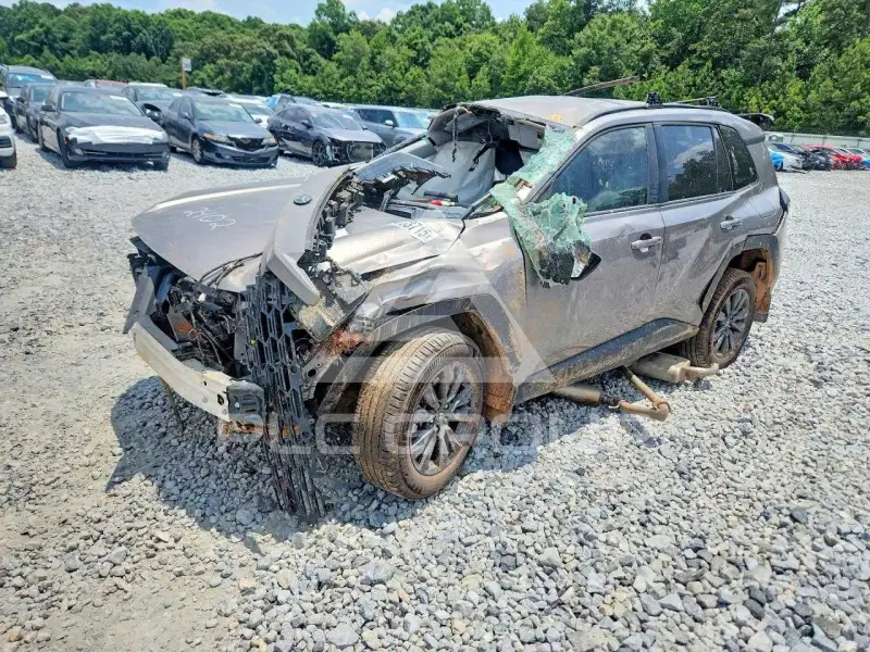 2026 Toyota RAV4 фото