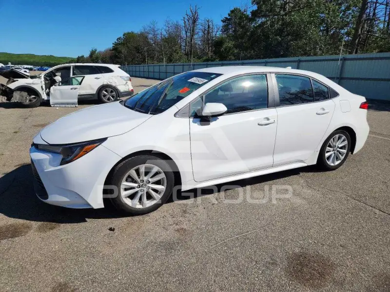 2026 Toyota COROLLA photo