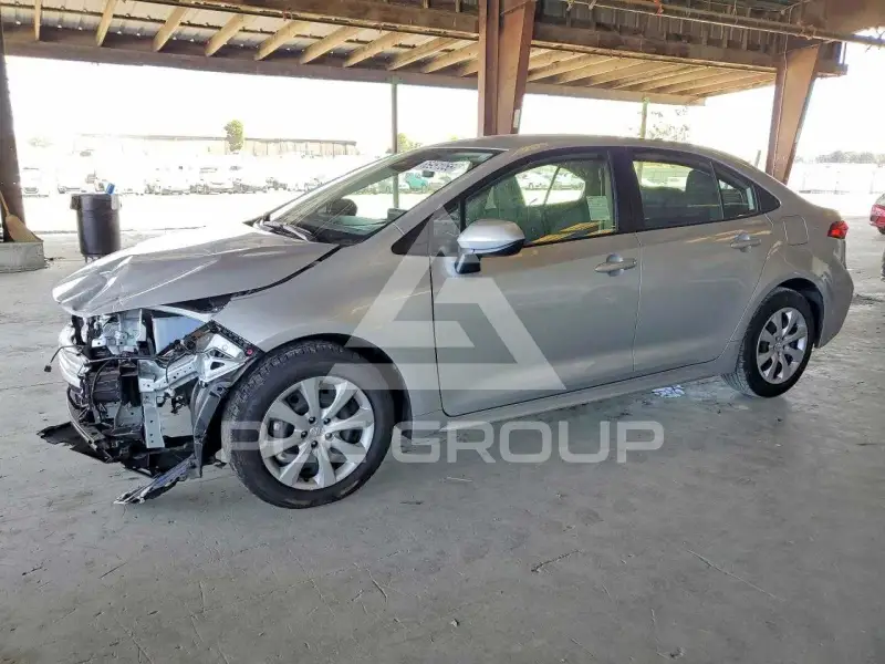 2026 Toyota COROLLA photo