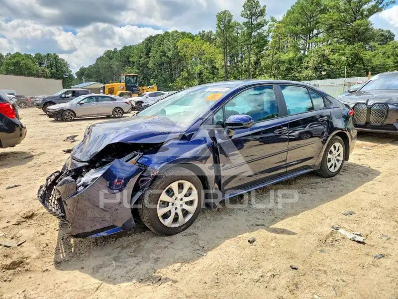 2026 Toyota COROLLA photo