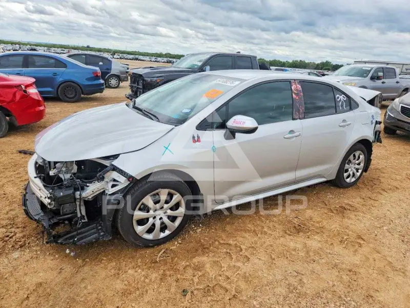 2026 Toyota COROLLA photo