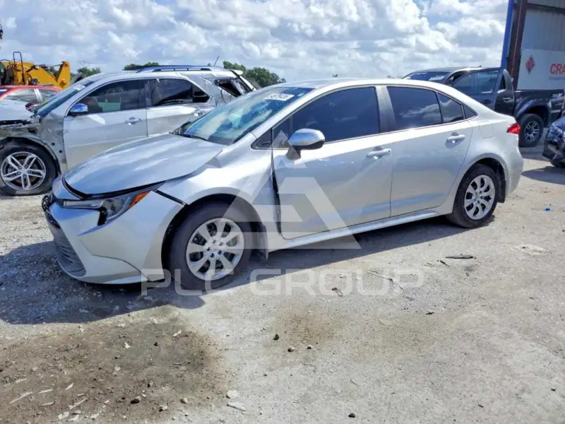 2026 Toyota COROLLA photo
