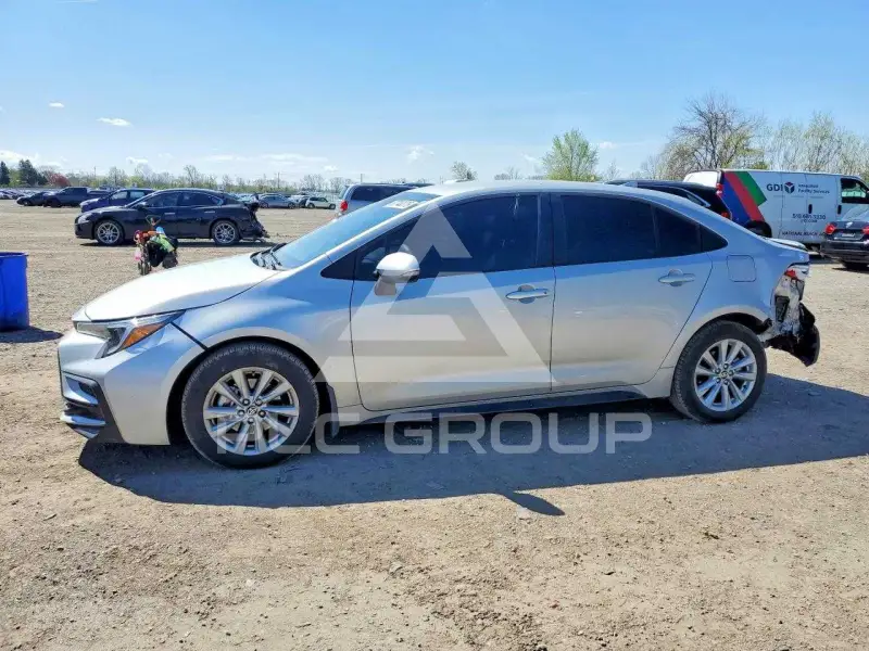 2026 Toyota COROLLA photo