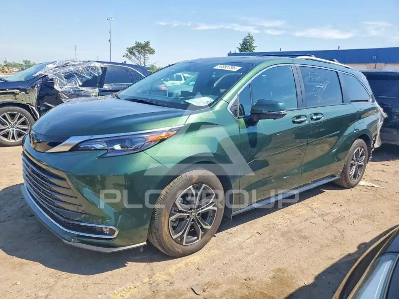 2026 Toyota SIENNA фото