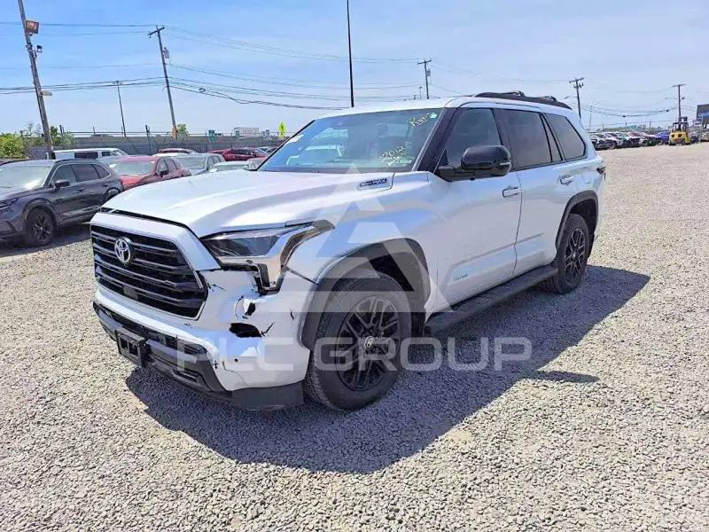 2026 Toyota SEQUOIA photo