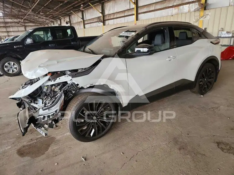 2026 Toyota C-HR фото