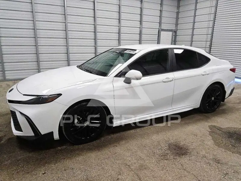 2026 Toyota CAMRY photo