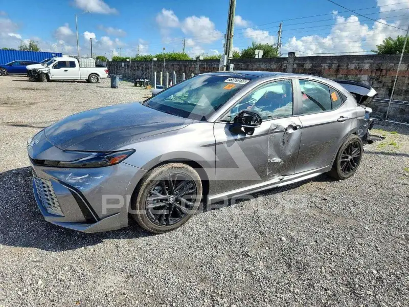 2026 Toyota CAMRY photo