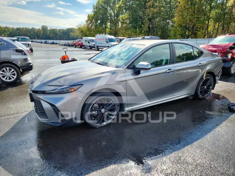 2026 Toyota CAMRY фото