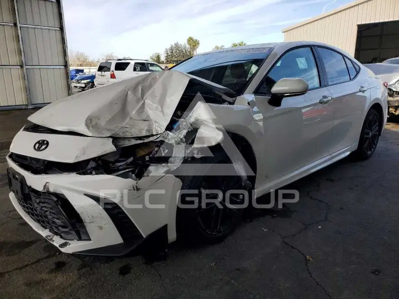 2026 Toyota CAMRY photo