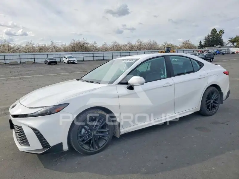 2026 Toyota CAMRY фото