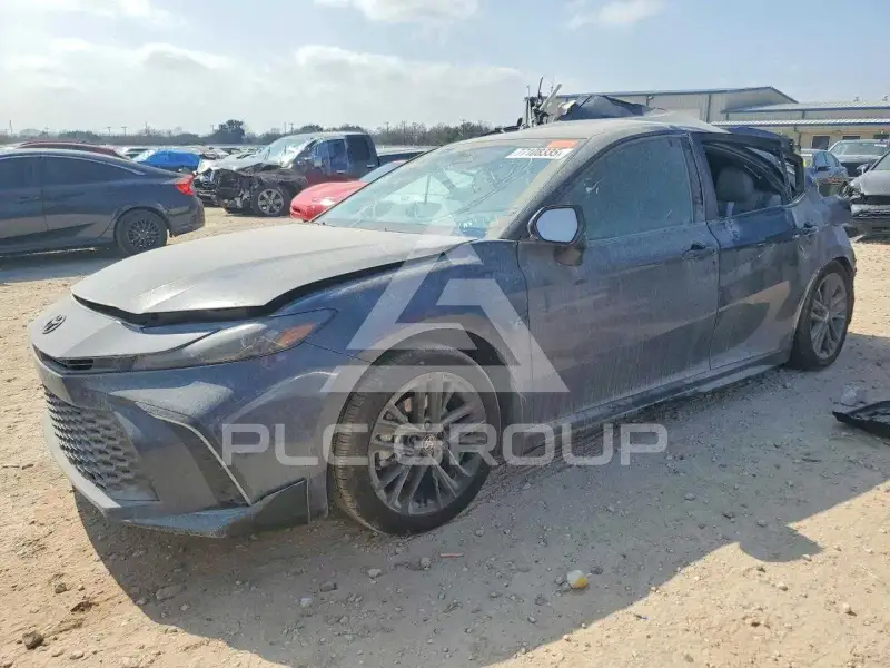 2026 Toyota CAMRY фото