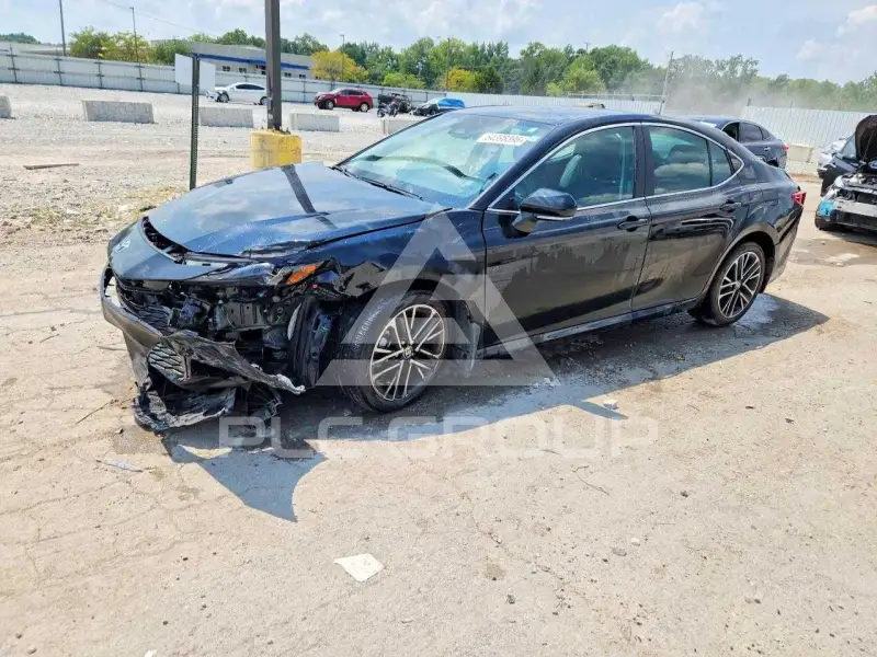 2026 Toyota CAMRY фото