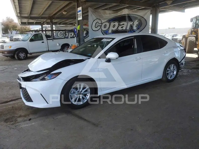 2026 Toyota CAMRY фото
