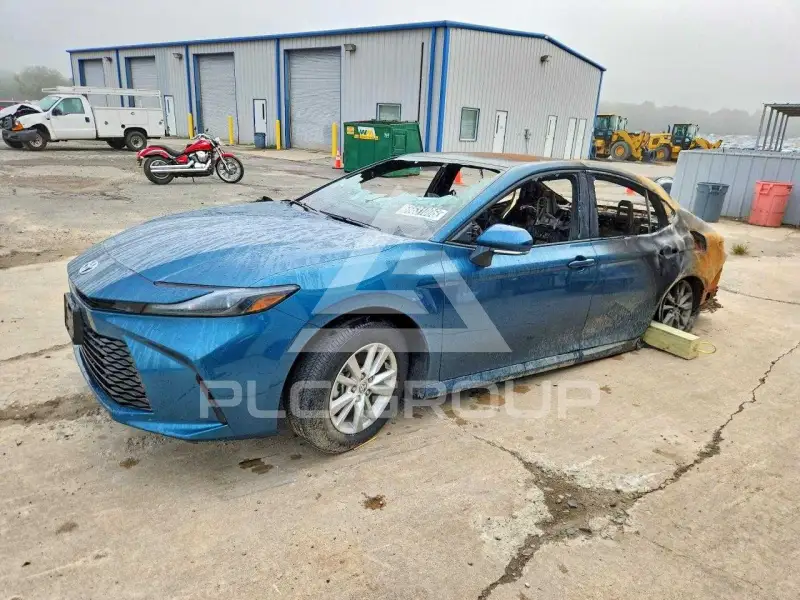 2026 Toyota CAMRY фото