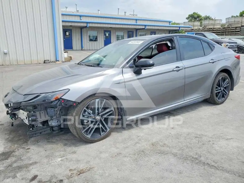 2026 Toyota CAMRY фото