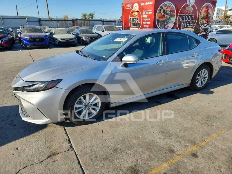 2026 Toyota CAMRY фото