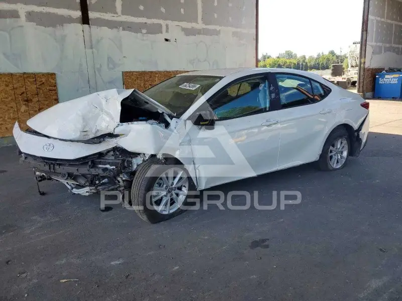 2026 Toyota CAMRY фото