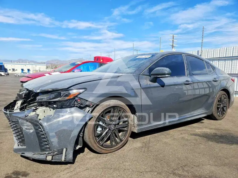 2026 Toyota CAMRY фото