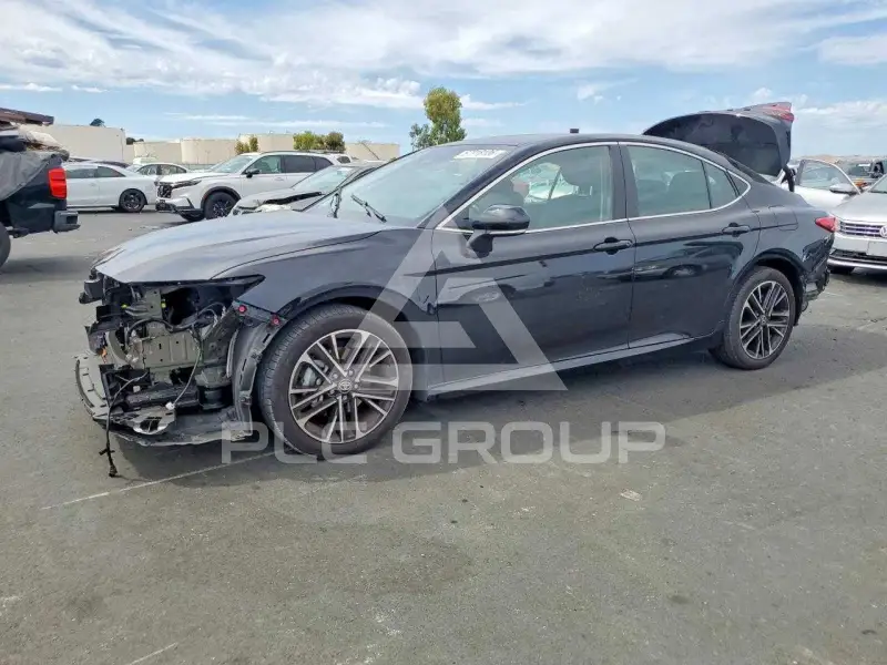 2026 Toyota CAMRY фото