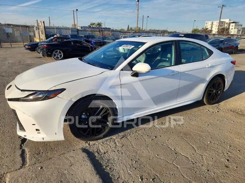 2026 Toyota CAMRY photo