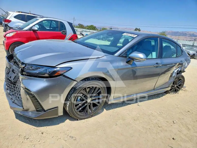 2026 Toyota CAMRY photo