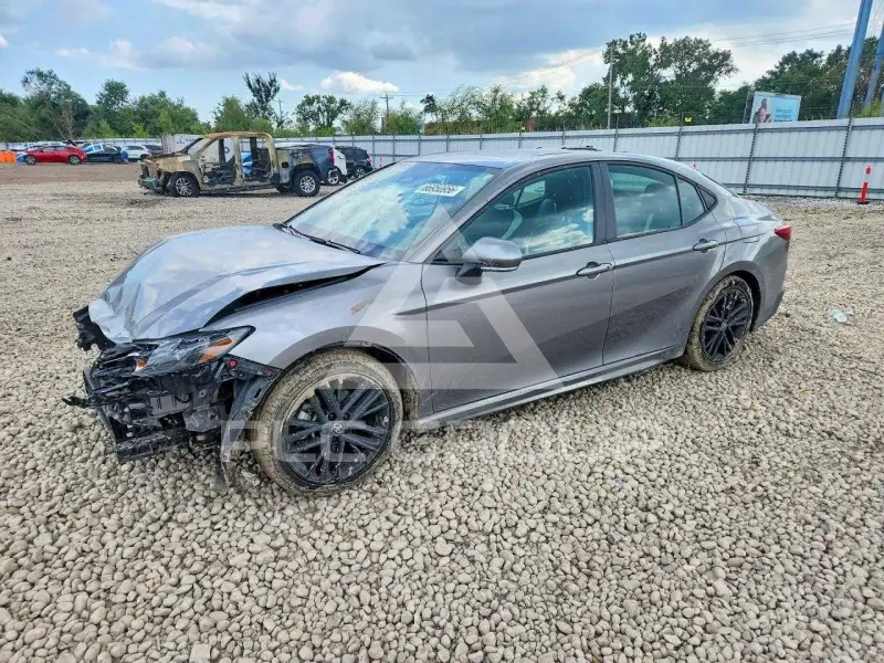2026 Toyota CAMRY фото