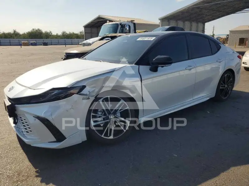 2026 Toyota CAMRY фото