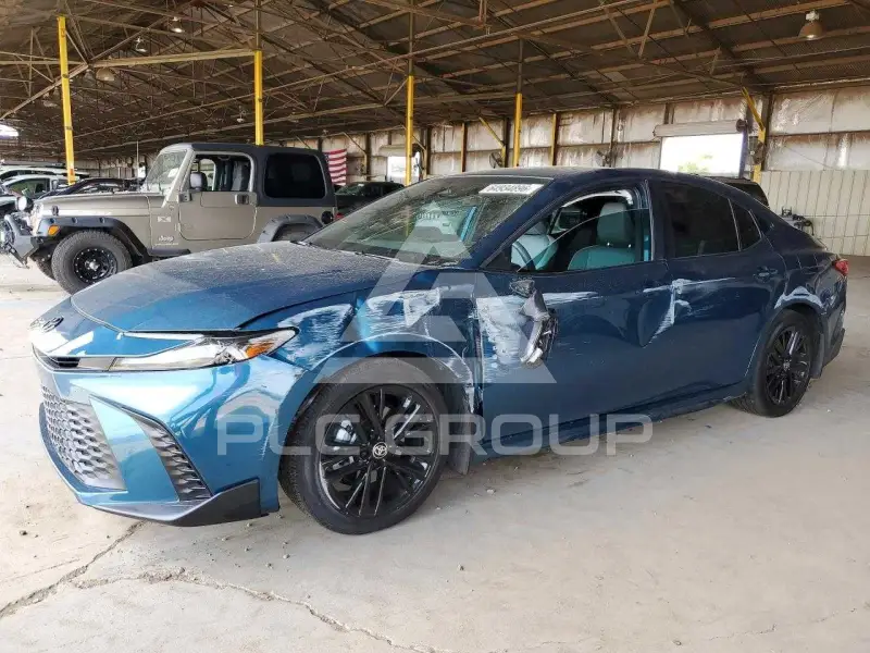 2026 Toyota CAMRY фото