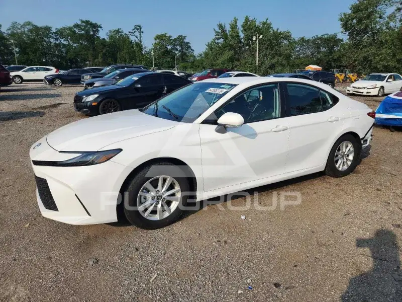 2026 Toyota CAMRY фото