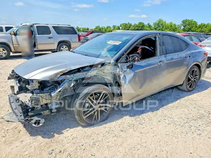 2026 Toyota CAMRY photo