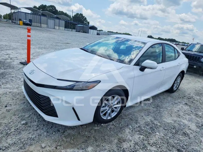 2026 Toyota CAMRY photo