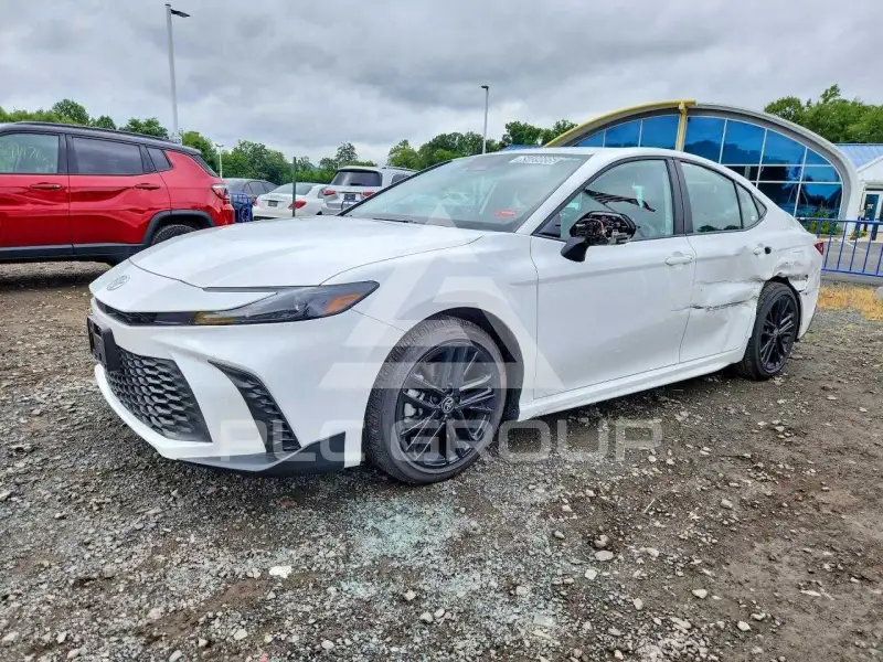 2026 Toyota CAMRY фото