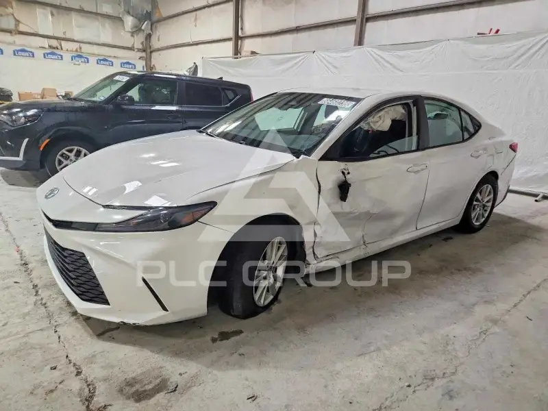 2026 Toyota CAMRY photo