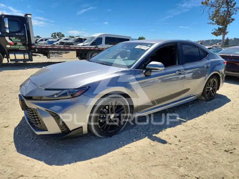 2026 Toyota CAMRY photo