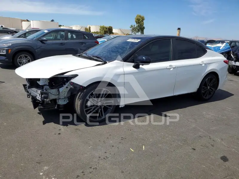 2026 Toyota CAMRY фото