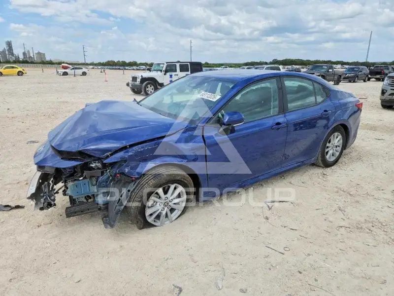 2026 Toyota CAMRY фото