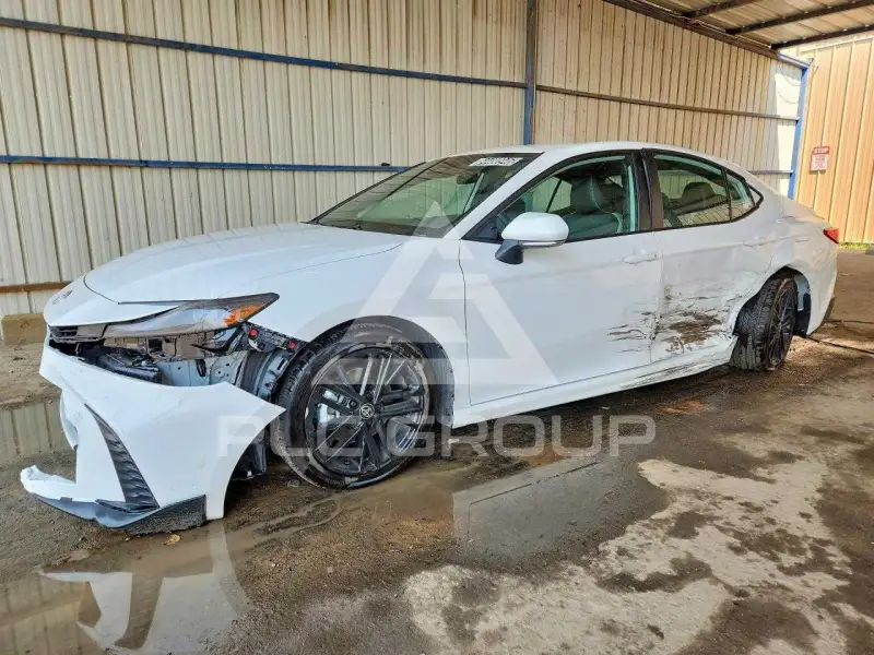 2026 Toyota CAMRY фото