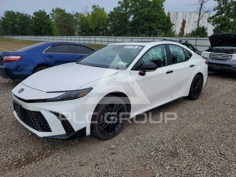 2026 Toyota CAMRY фото