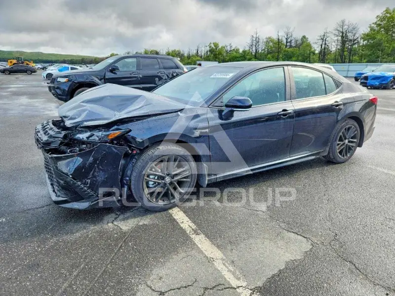 2026 Toyota CAMRY фото