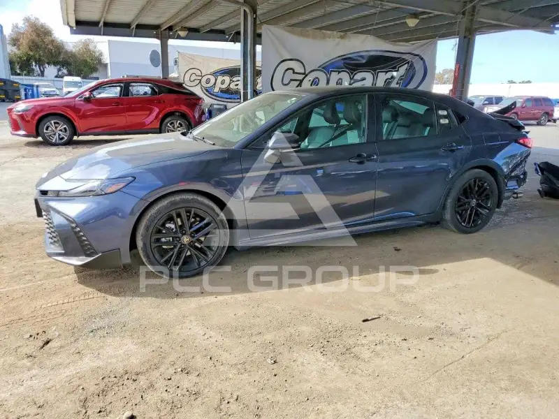 2026 Toyota CAMRY photo