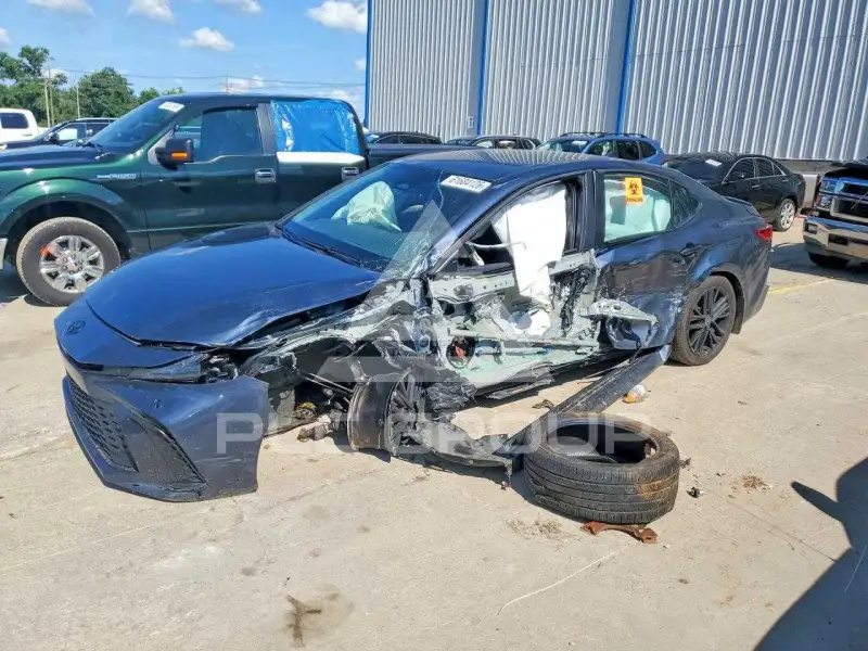 2026 Toyota CAMRY photo