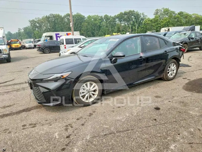 2026 Toyota CAMRY photo