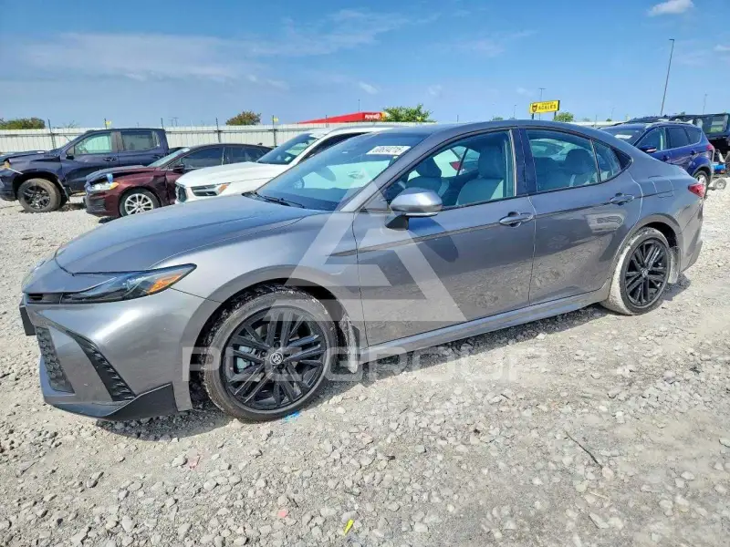 2026 Toyota CAMRY фото