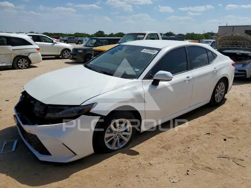 2026 Toyota CAMRY фото