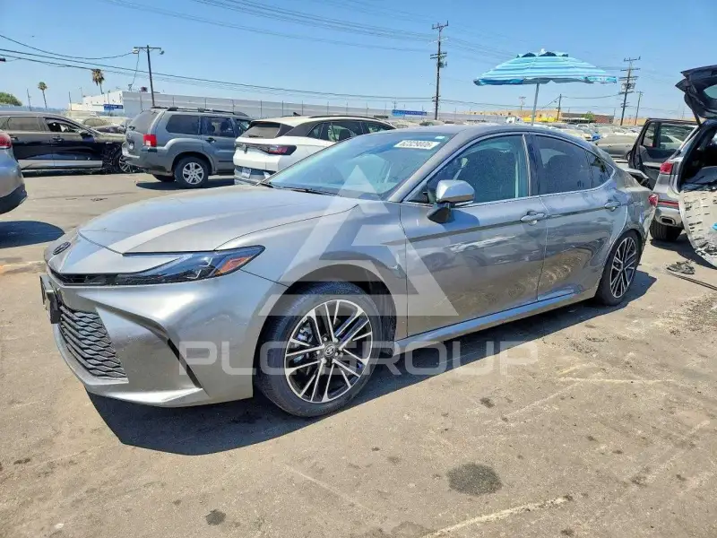 2026 Toyota CAMRY фото