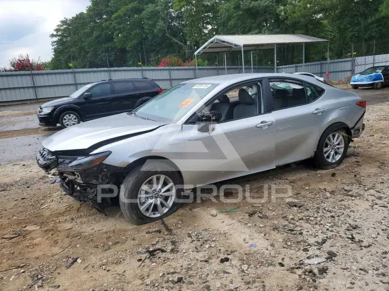 2026 Toyota CAMRY фото