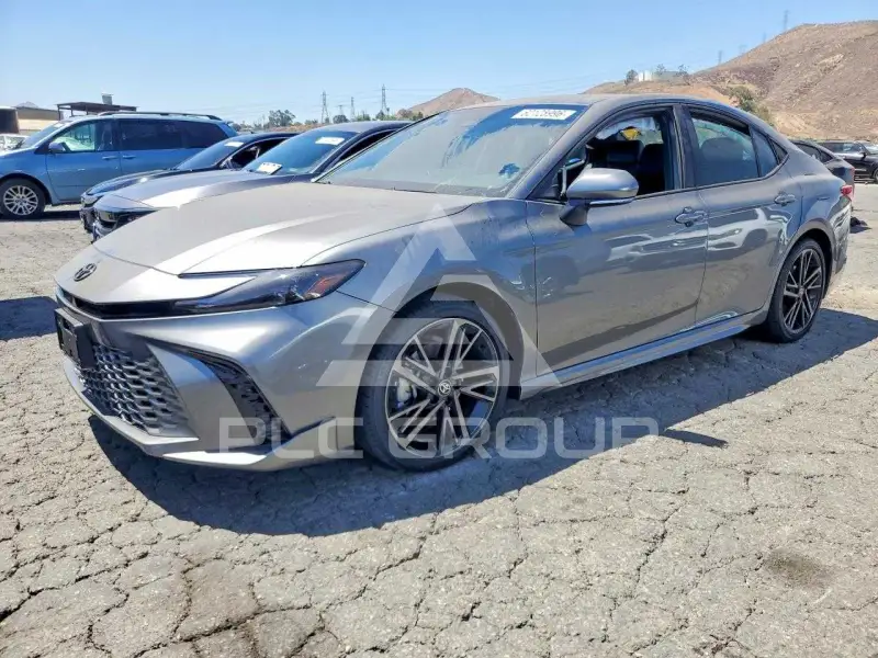 2026 Toyota CAMRY фото